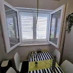 Apartment Mastrinka By The Sea -10m *