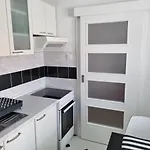 Mastrinka By The Sea -10m *