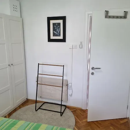 Mastrinka By The Sea -10m