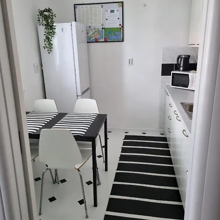Mastrinka By The Sea -10m Appartement