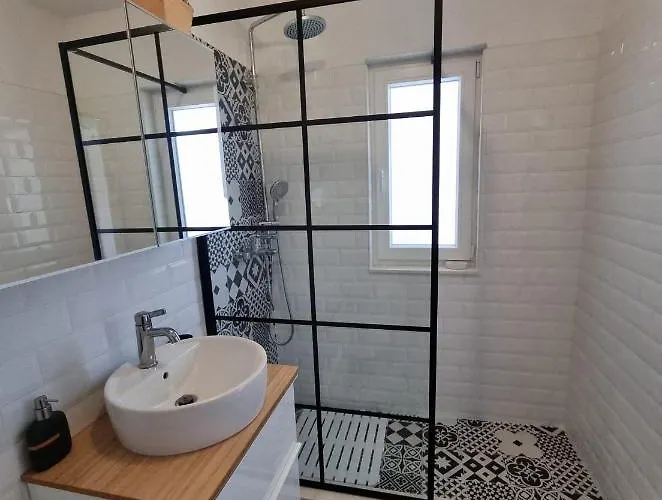 Mastrinka By The Sea -10m Appartement Trogir