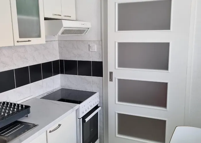 Mastrinka By The Sea -10m *